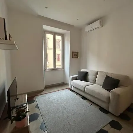 Ostiense Casafrai דירה *